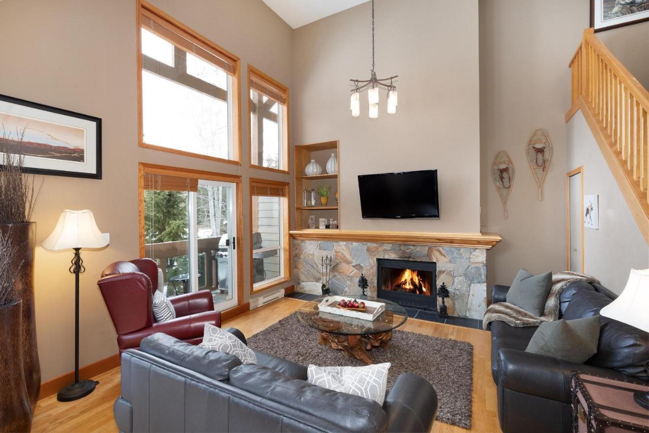 Alpine Greens 8 | Bright Townhome Near Blackcomb, Walk Or Shuttle To Skiing, Secure Parking Whistler Kültér fotó