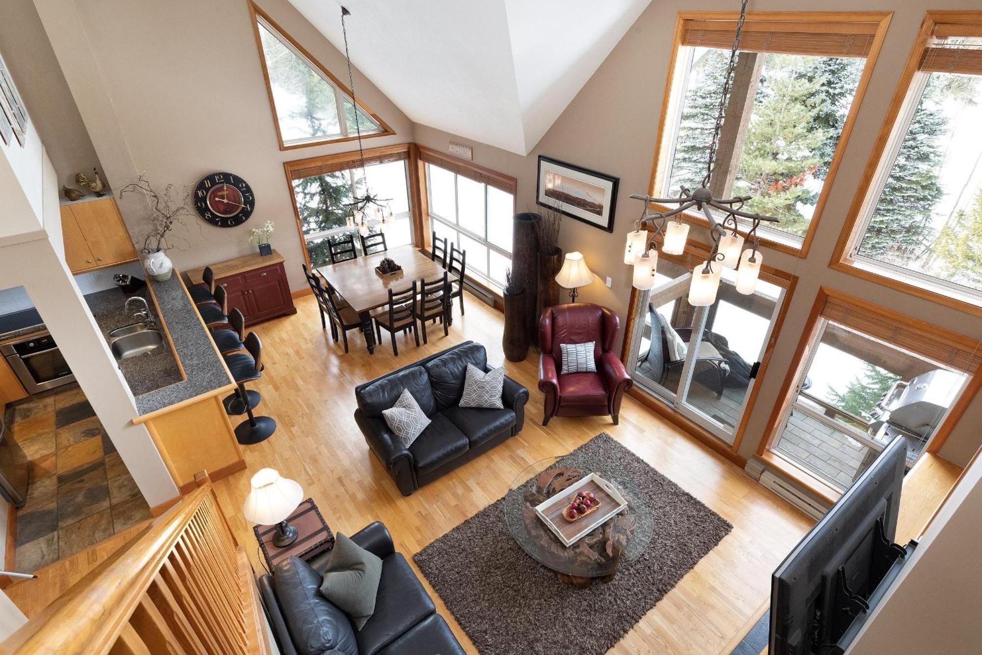 Alpine Greens 8 | Bright Townhome Near Blackcomb, Walk Or Shuttle To Skiing, Secure Parking Whistler Kültér fotó