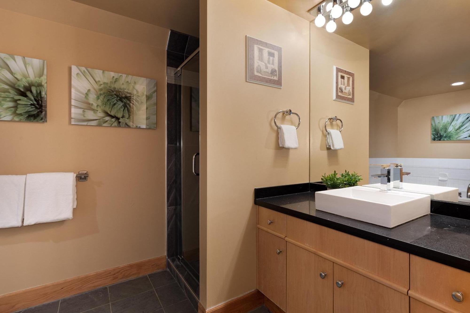 Alpine Greens 8 | Bright Townhome Near Blackcomb, Walk Or Shuttle To Skiing, Secure Parking Whistler Kültér fotó