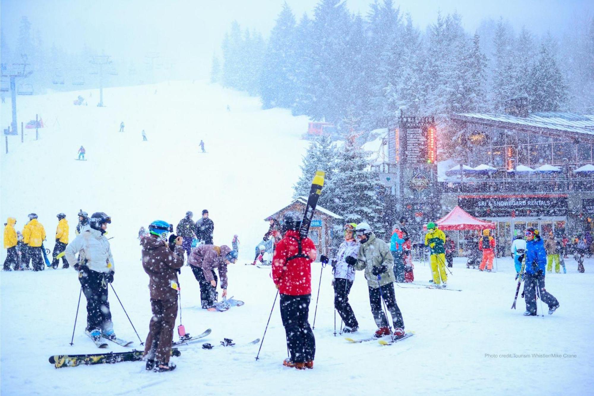 Alpine Greens 8 | Bright Townhome Near Blackcomb, Walk Or Shuttle To Skiing, Secure Parking Whistler Kültér fotó