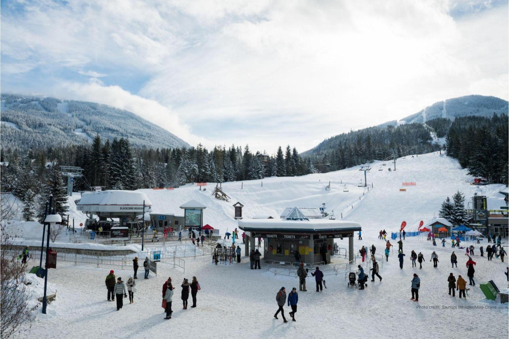 Alpine Greens 8 | Bright Townhome Near Blackcomb, Walk Or Shuttle To Skiing, Secure Parking Whistler Kültér fotó